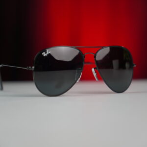 Ray-Ban Aviator Sunglasses