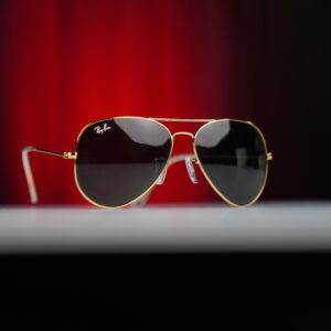 Ray-Ban GOLD Aviator Sunglasses